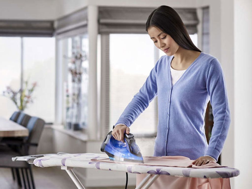 Bạn cần ủi áo đồng phục Nhật Bản với nhiệt độ thích hợp