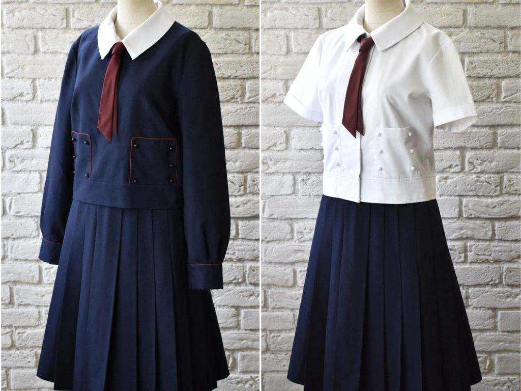 Phong cách đồng phục học sinh cấp 3 Nhật Bản gồm áo sơ mi và chân váy