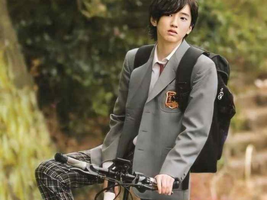 Đồng phục chủ đạo của học sinh Nhật Bản là áo khoác blazer