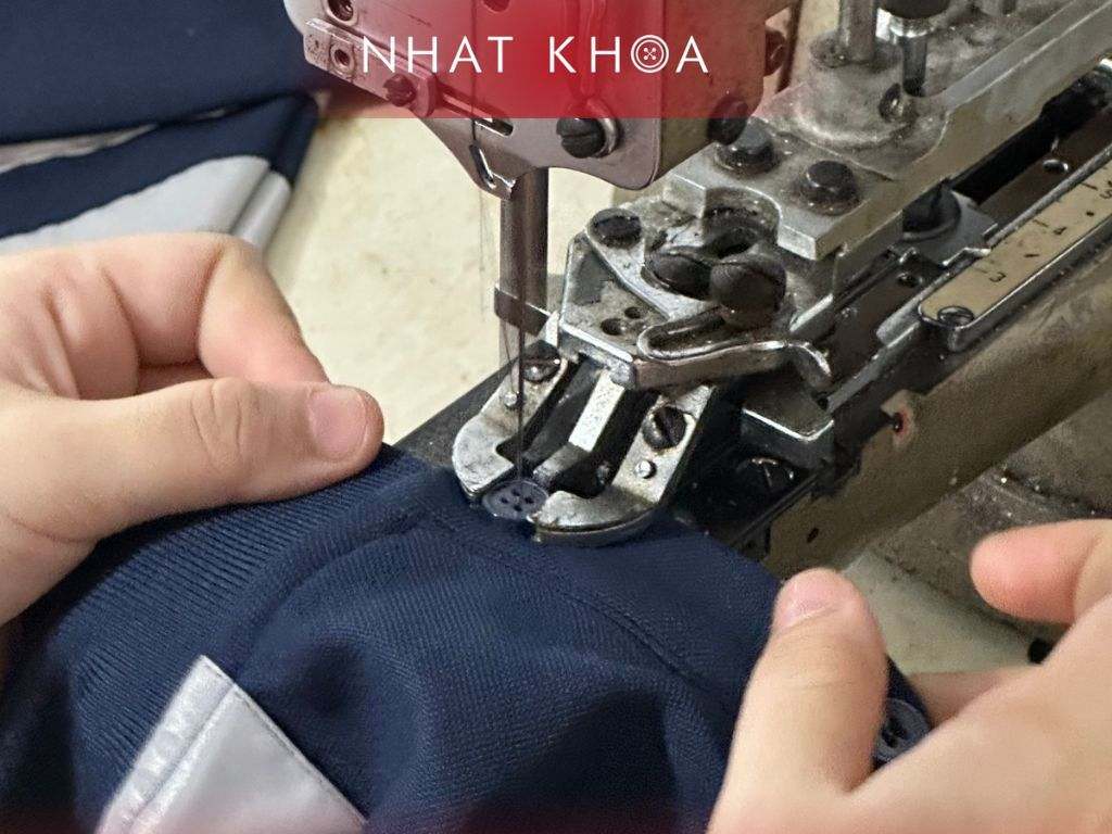 Cách may đồng phục học sinh Nhật Bản phụ thuộc vào tay nghề của thợ