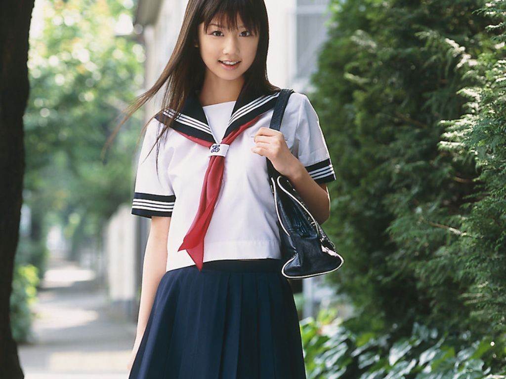 Đồng phục học sinh Nhật Bản đẹp thường có thiết kế thủy thủ