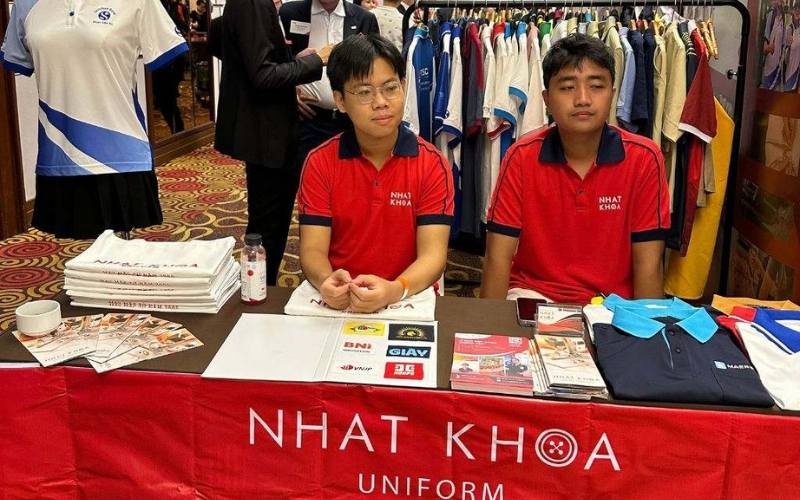 Nhất Khoa Uniform thực hiện hóa ý tưởng tên in áo hay nhất của bạn