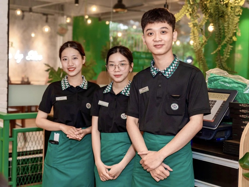 Kiểu dáng đồng phục đơn giản sẽ có giá thành tốt hơn