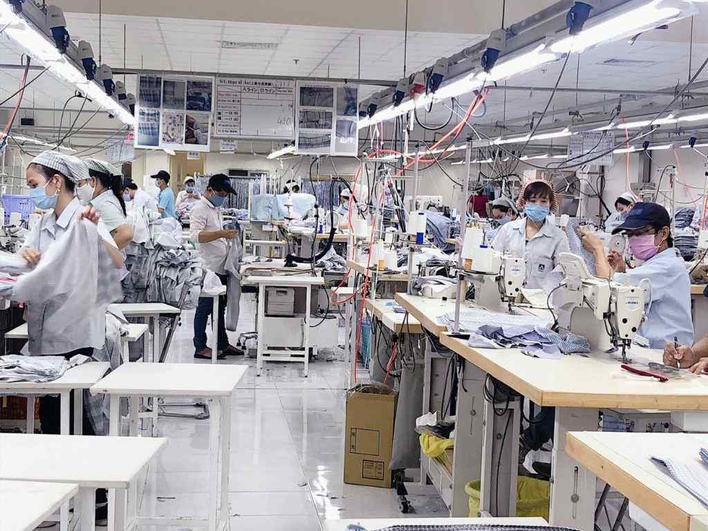 Bạn nên ưu tiên nơi may áo thun giá sỉ với số lượng lớn