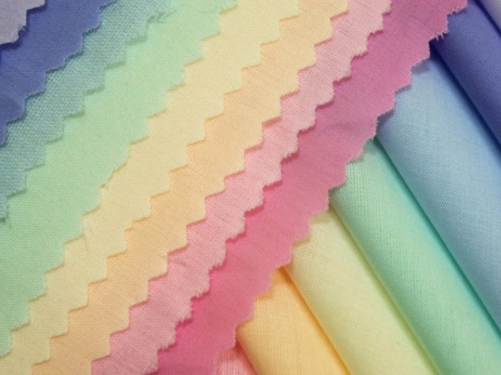 Vải microfiber khô cực nhanh, ít nhăn nhàu, màu sắc bền bỉ trước nắng và nước biển