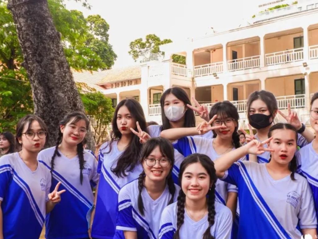 Thiết kế của bộ đồng phục thể thao này luôn ưu tiên sự năng động