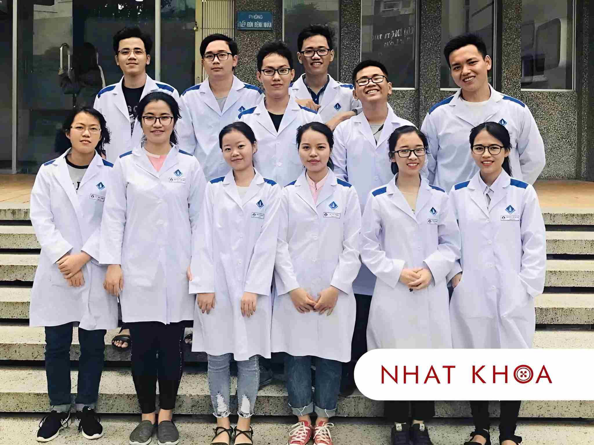 Bộ đồng phục Đại học Y Dược TP HCM (UMP