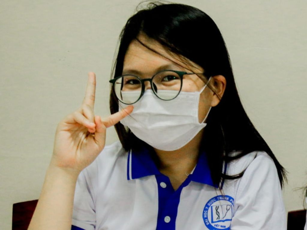 Sinh viên sẽ mặc bộ đồng phục Đại học Y Dược TP HCM thể dục