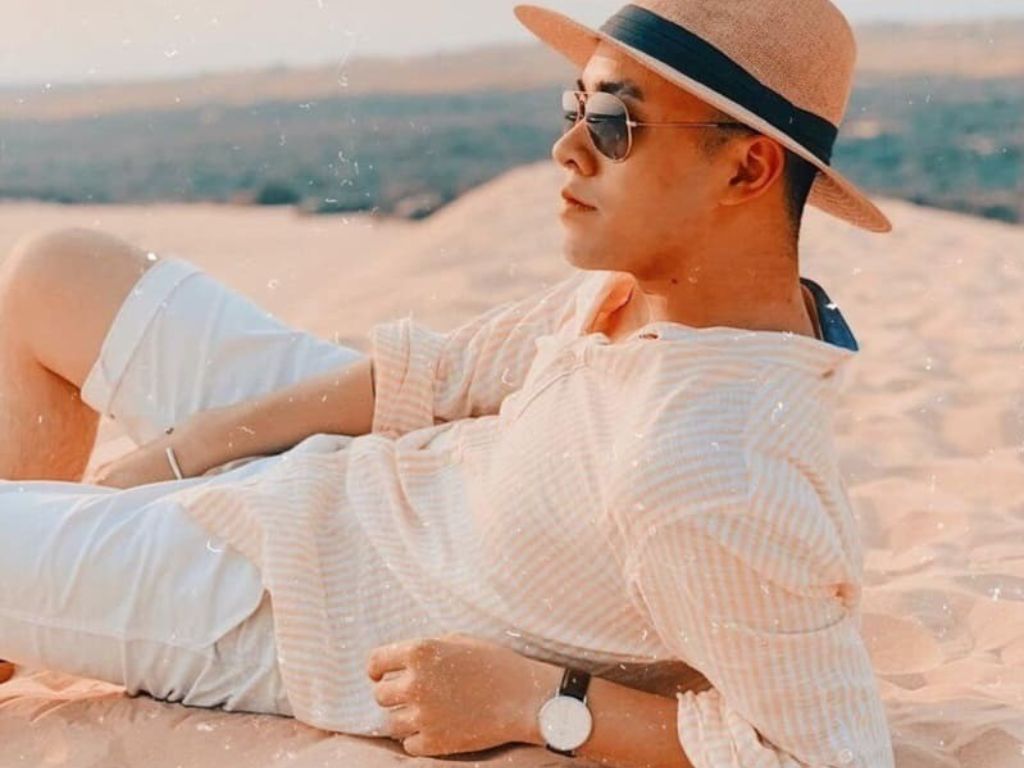 Áo sơ mi và quần short là lựa chọn tối ưu khi đi biển