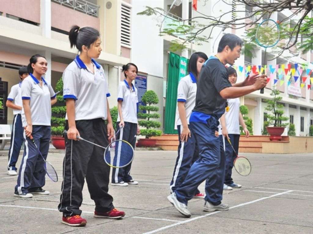 Quần thể dục giúp học sinh thoải mái khi học