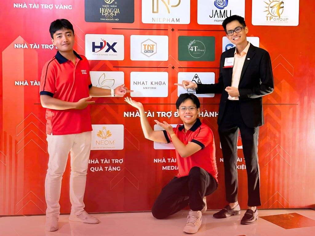 Nhất Khoa là địa chỉ đáng tin cậy khi may quần học sinh nữ cấp 2