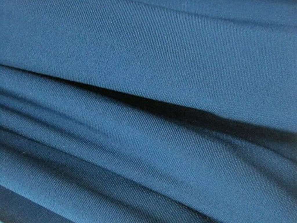 Kate Ford loại dày và có chất lượng tốt