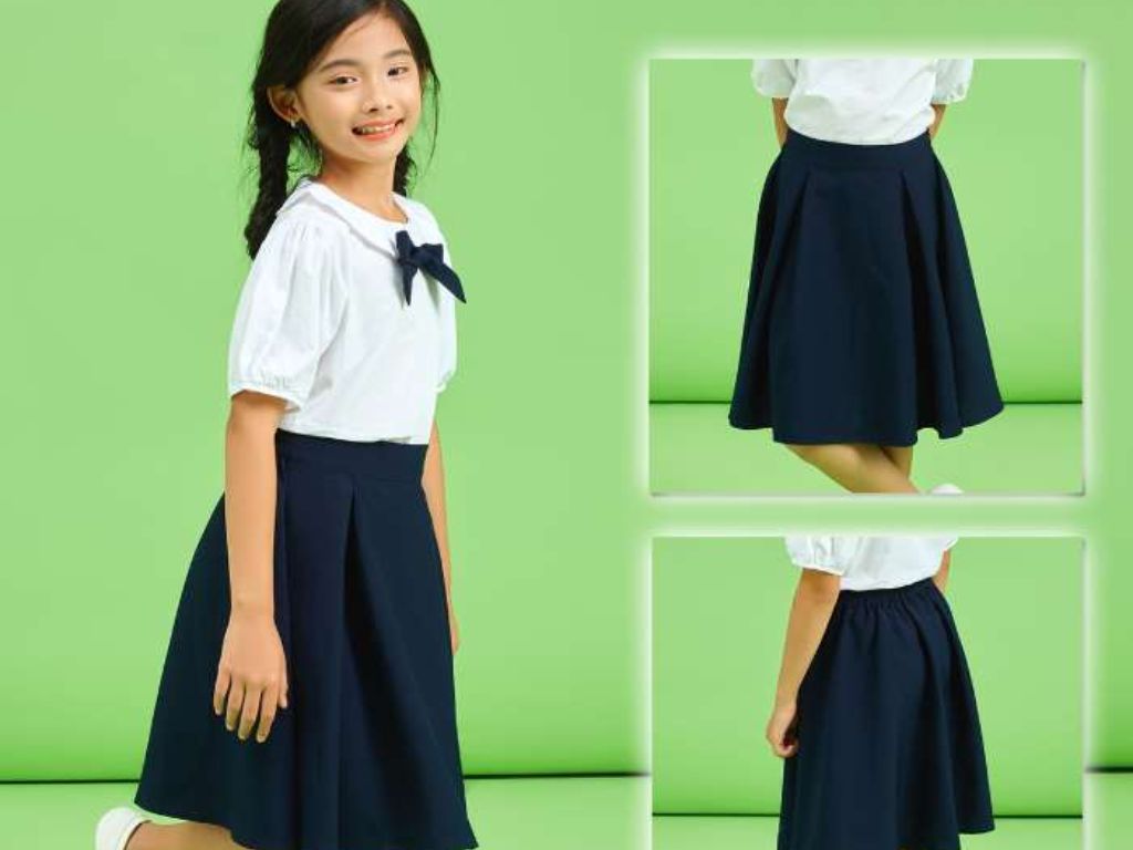 Vẻ đẹp của chiếc váy xếp ly caro nằm ở sự trẻ trung