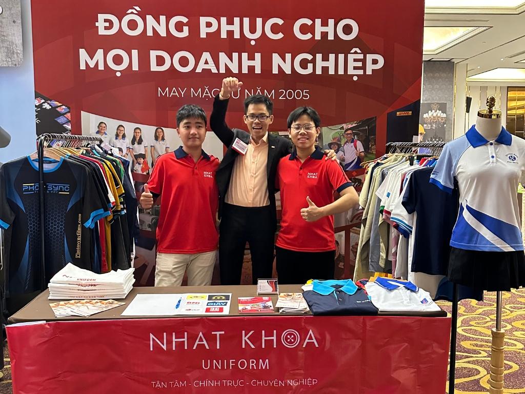 Nhất Khoa Uniform cung cấp đồng phục đi biển chất lượng, giá tốt