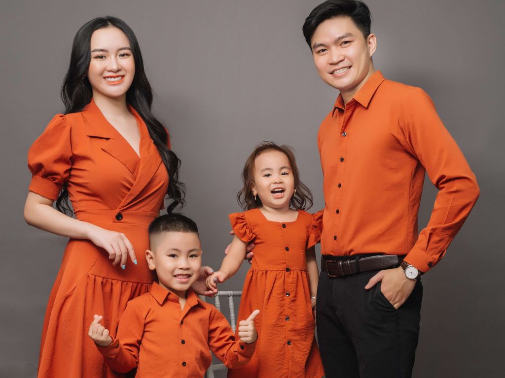 Tạo dấu ấn độc đáo, giúp gia đình bạn nổi bật khi mặc đồng phục