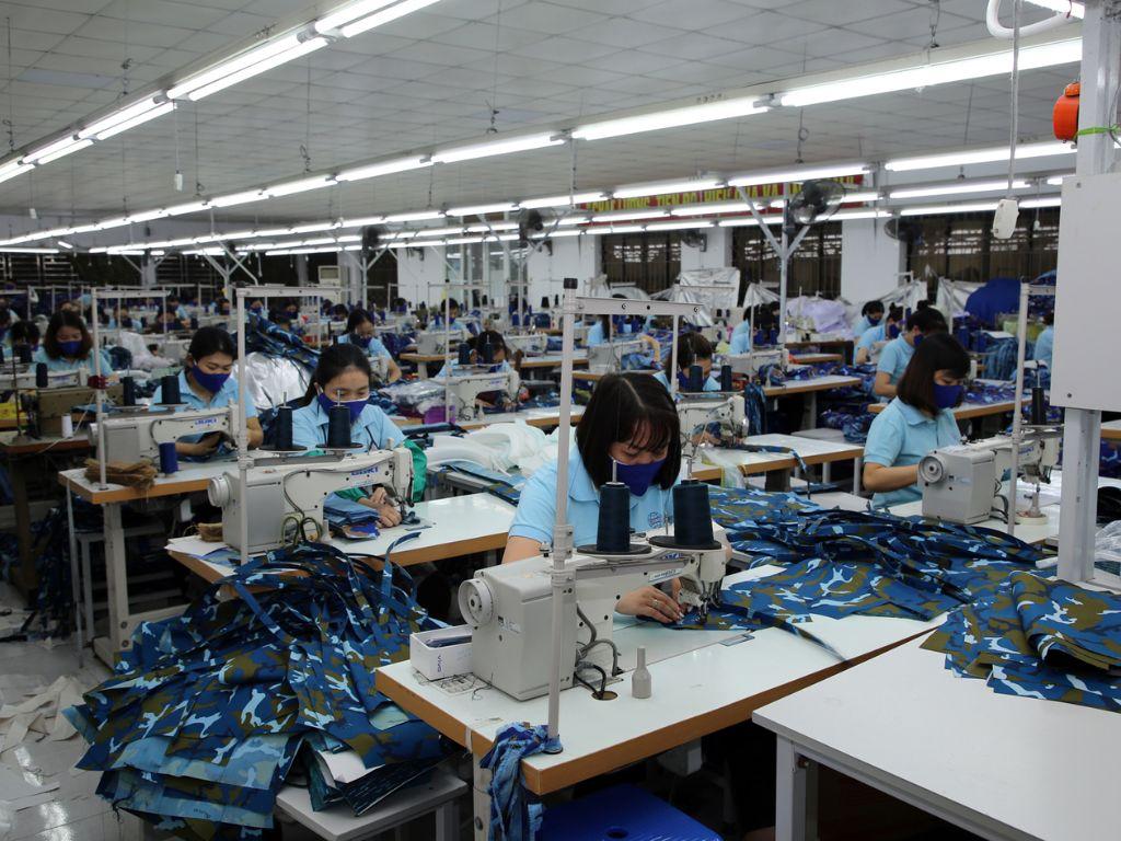 May đồng phục giá rẻ tại Hà Nội có thể đến từ việc xưởng may tối ưu quy trình sản xuất