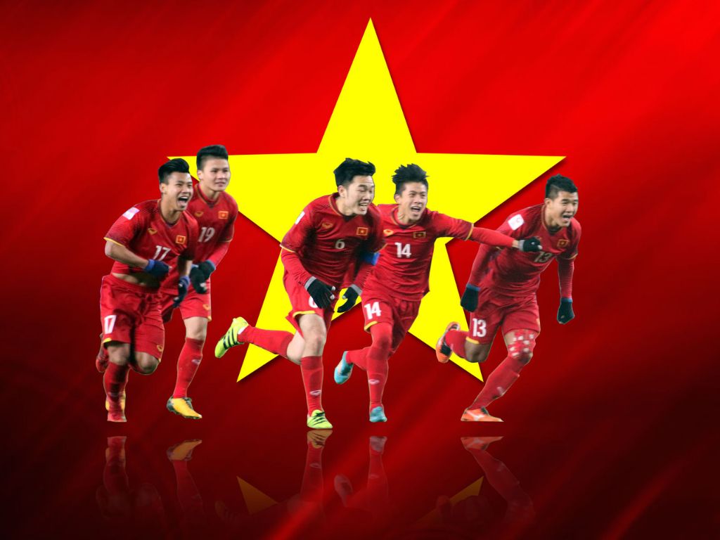 Khoác lên mình chiếc áo đội tuyển Việt Nam đấu là cách thể hiện tình yêu nước