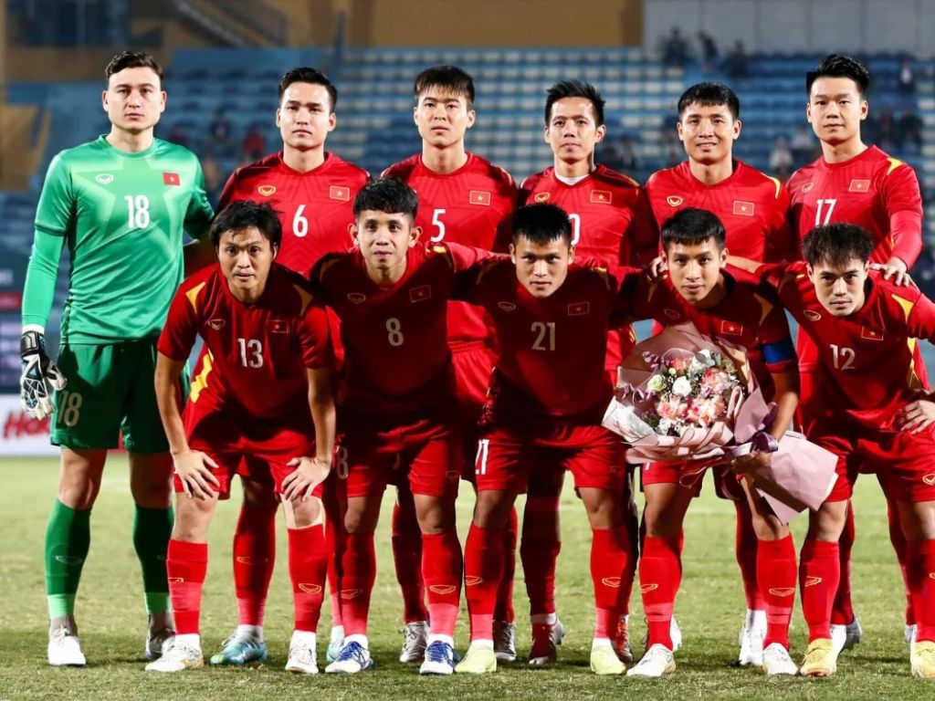 Áo đại diện cho sự nỗ lực không mệt mỏi của cả một nền thể thao nước nhà