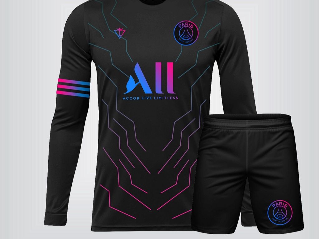 Khi mua áo bóng đá dài tay để đá bóng cần chọn màu phù hợp như đen