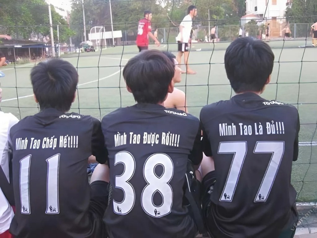 Việc đặt tên áo đá bóng sao cho ngầu giúp thể hiện cá tính của đội