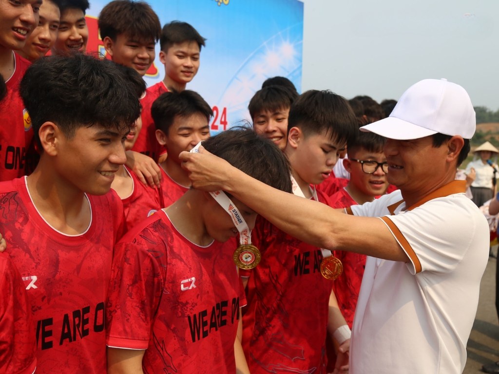 Việc đặt tên áo bóng đá hay và ý nghĩa giúp thúc đẩy tinh thần đoàn kết của cả đội