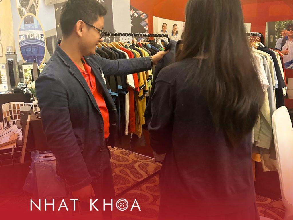 Nhất Khoa giúp bạn chọn áo bóng đá màu trắng đẹp