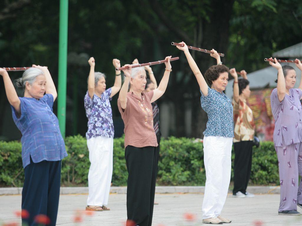 Bạn nên sử dụng kem chống nắng loại tốt khi mặc đồ thể dục