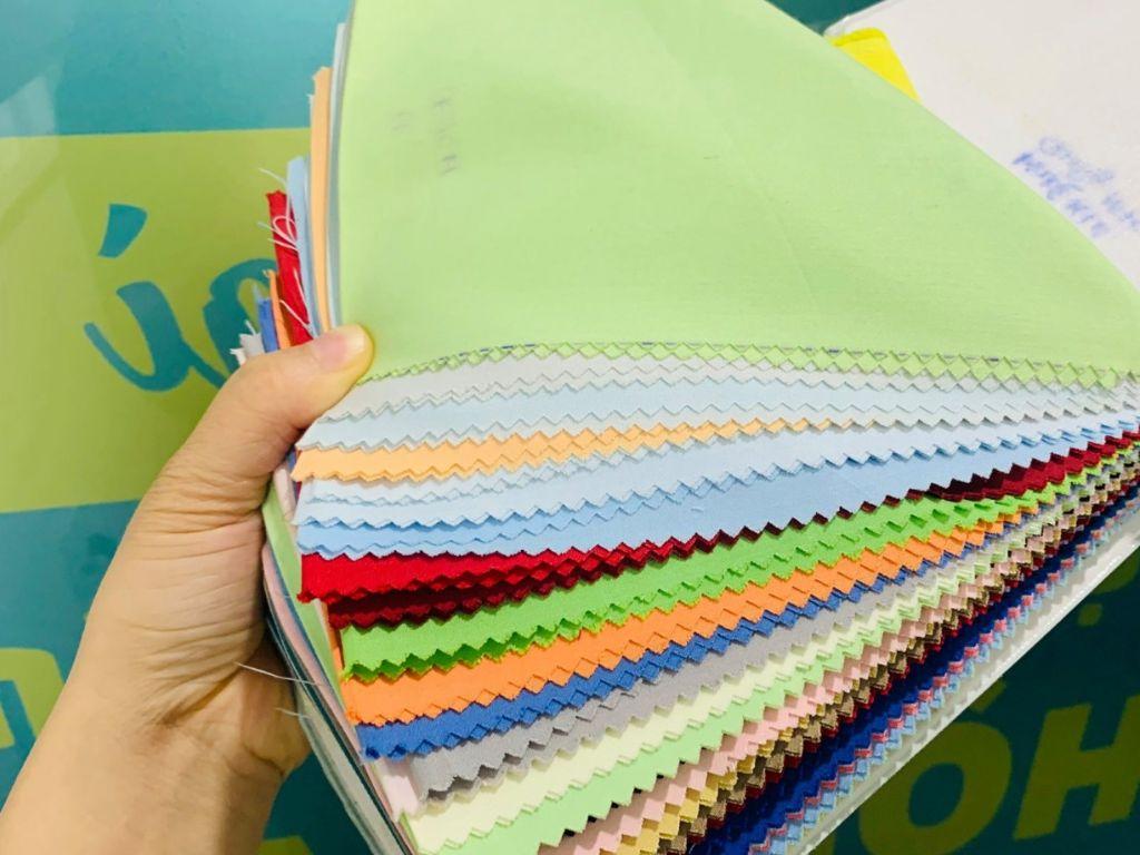 Vải bạn chọn phải siêu nhẹ để không gây cảm giác nặng nề