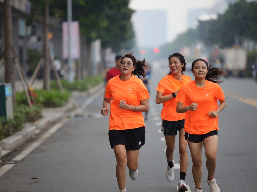 Quần chạy là loại quần được thiết kế cho chạy bộ