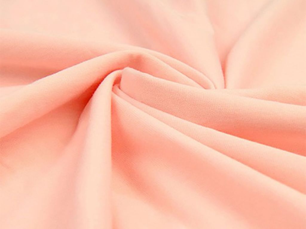 Bạn hãy luôn ưu tiên các loại vải kỹ thuật cao cấp