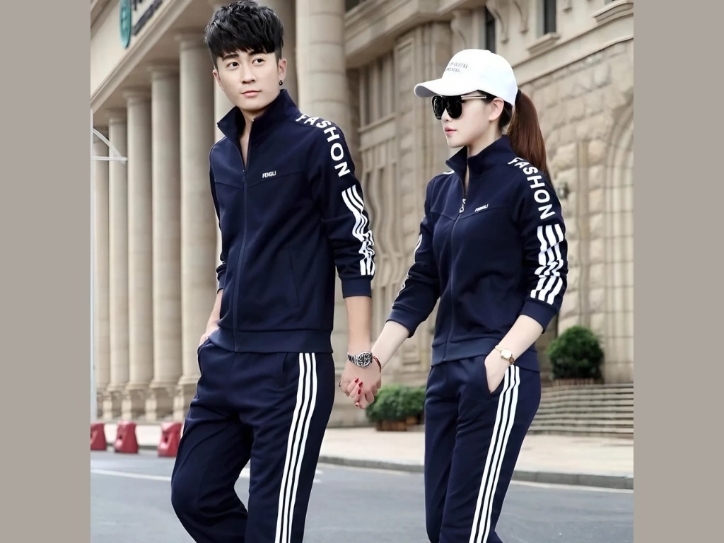 Set đồ bộ thể thao tạp sự đồng nhất về màu sắc, chấu liệu và kiểu dáng