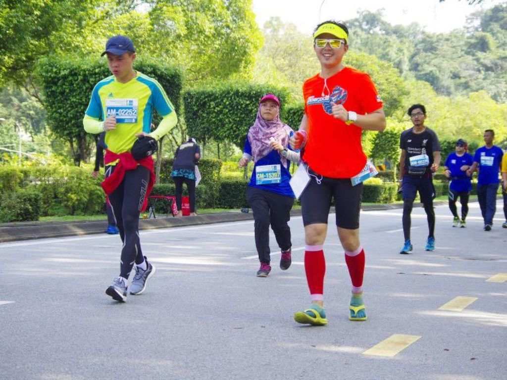 Quần bó cơ chạy bộ nam là một loại trang phục chuyên dụng cho bạn