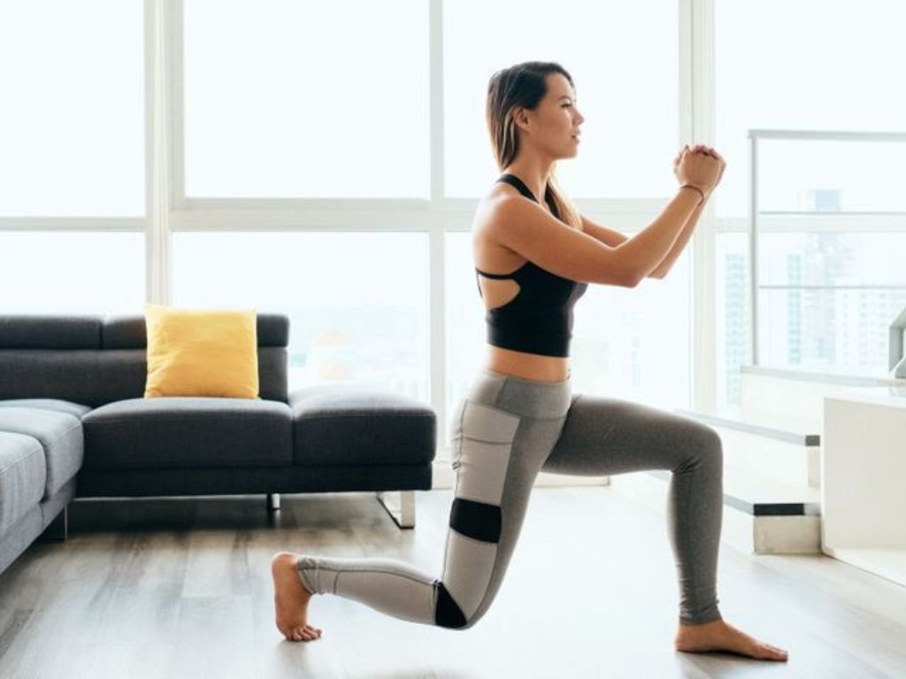 Mồ hôi là điều kiện lý tưởng cho vi khuẩn và nấm mốc phát triển