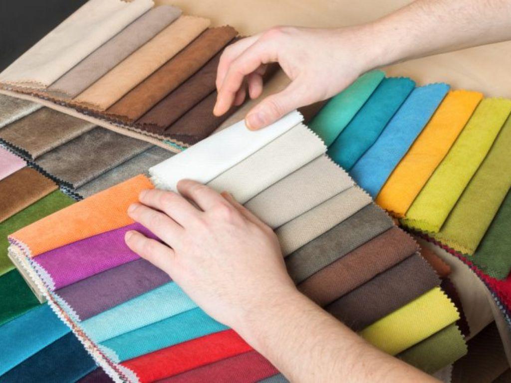 Đồ tập thể thao cho yoga cần độ co giãn cao