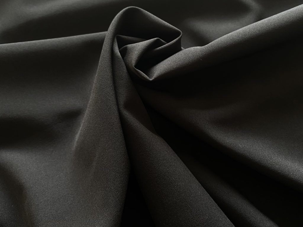 Polyester-Spandex mềm mại là những lựa chọn tốt cho bạn