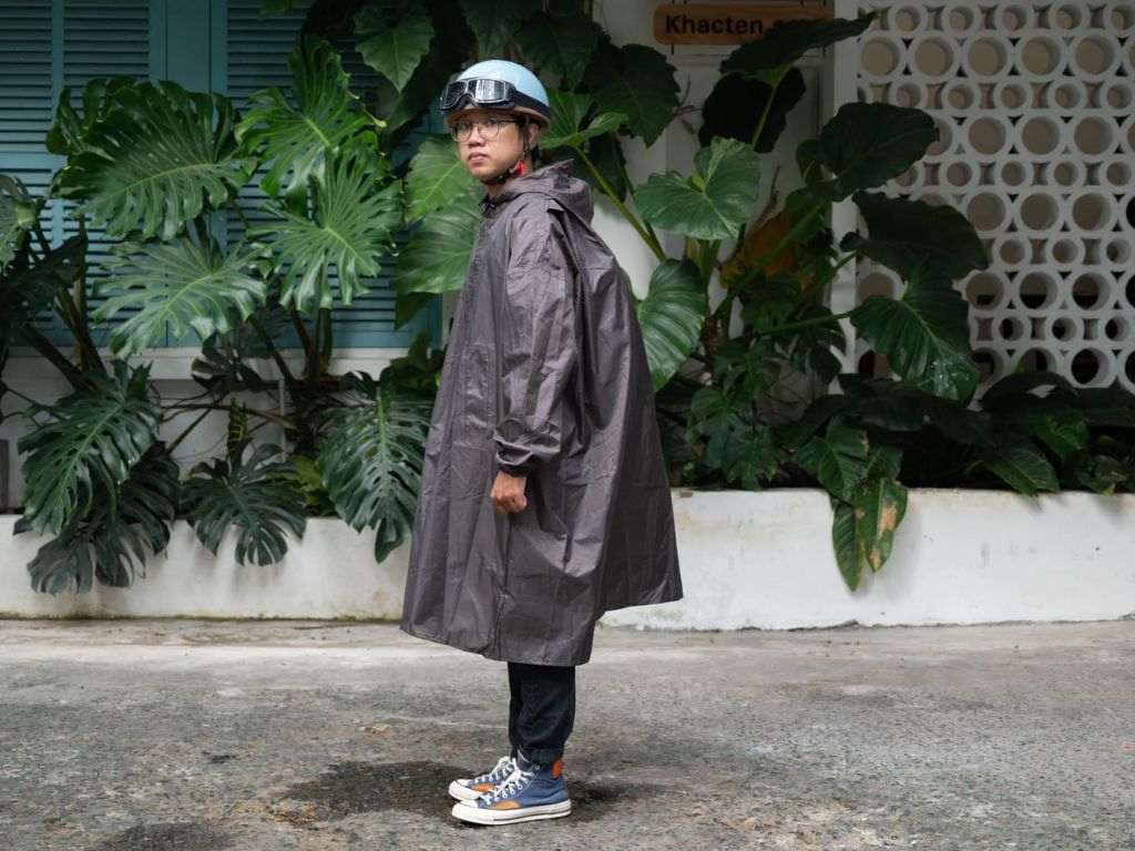 Áo mưa dù siêu nhẹ có lớp phủ Teflon