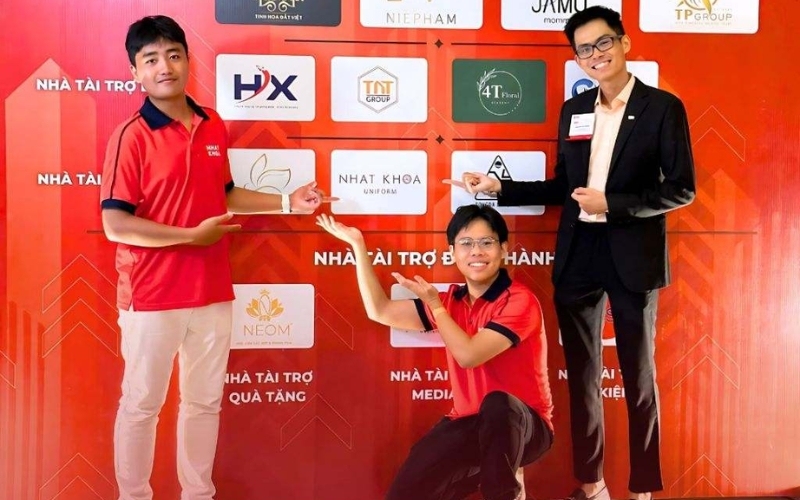 Nhất Khoa là địa chỉ đáng tin cậy khi tự thiết kế áo bóng đá online