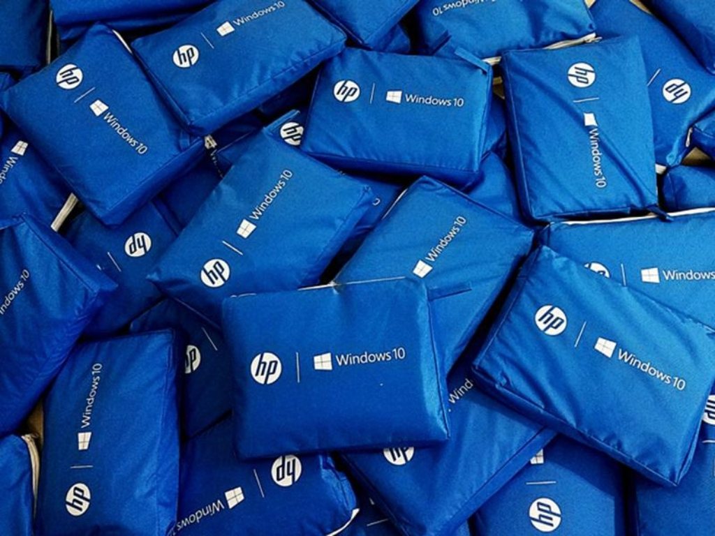 Bạn nên đặt áo mưa in logo số lượng lớn để nhận được mức giá ưu đãi