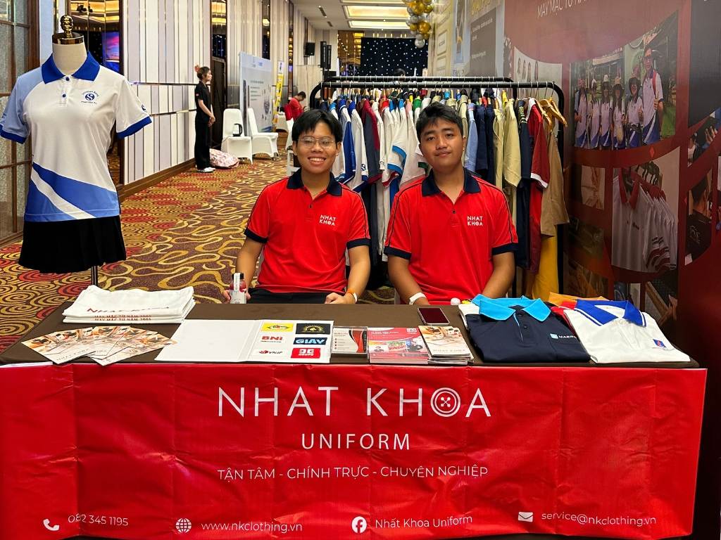 Nhất Khoa Uniform nhận may in đồng phục áo thun nam đẹp, giá tốt