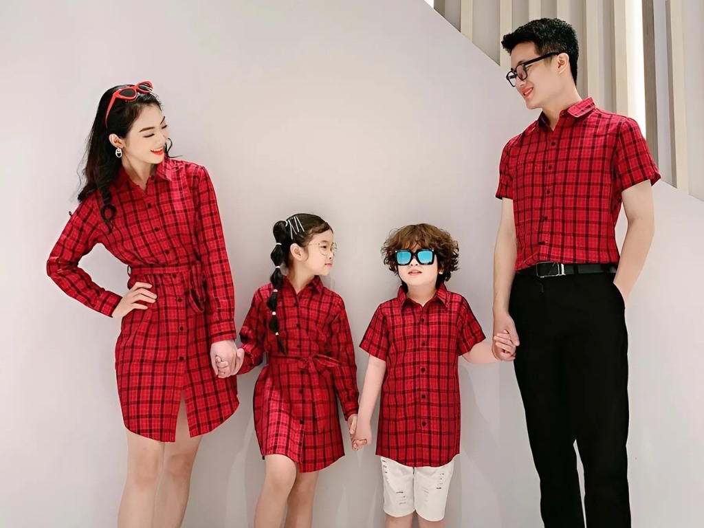 Váy áo sơ mi gia đình mang lại vẻ ngoài chỉn chu và lịch sự