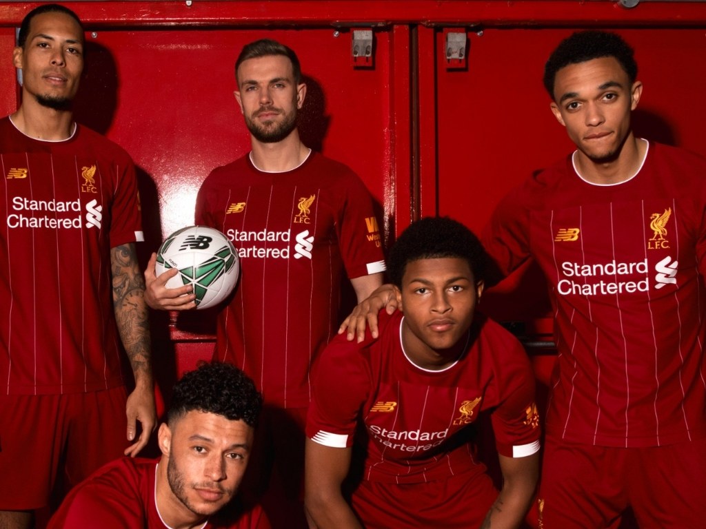 Áo đấu sân nhà Liverpool mùa giải 2019/2020