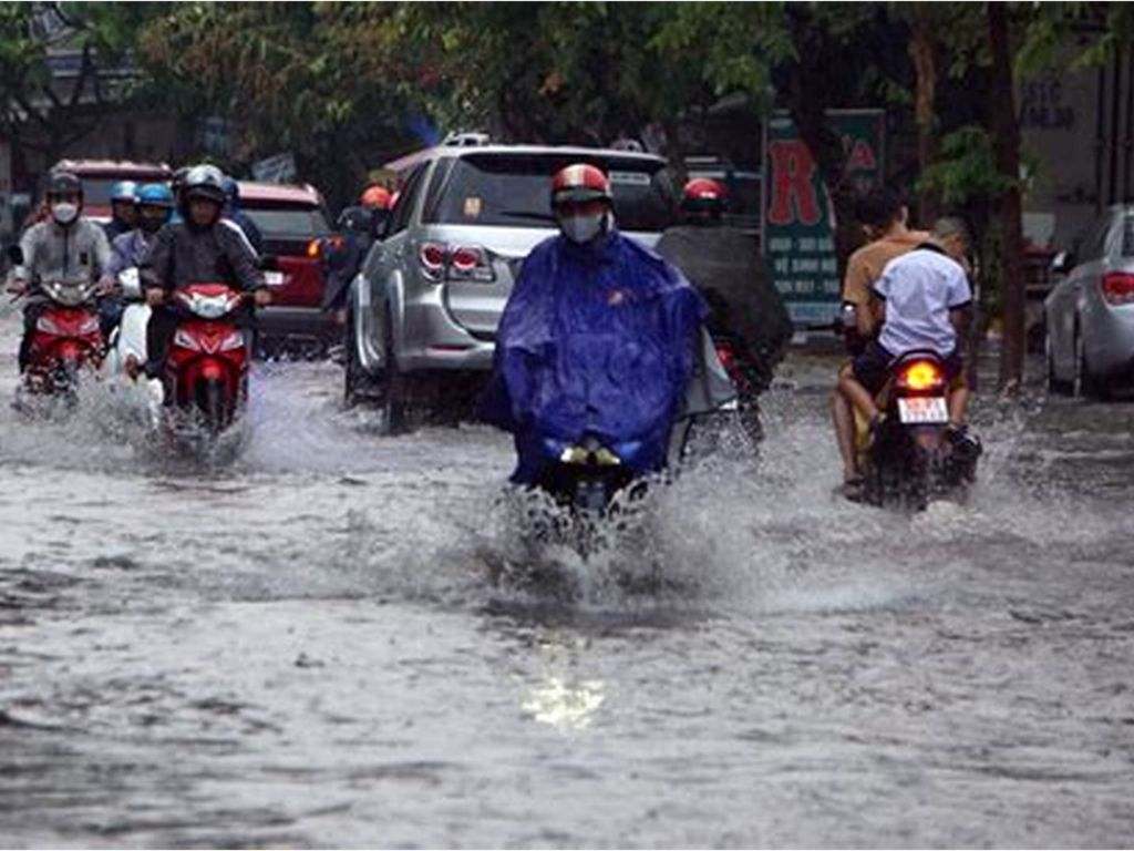 Áo mưa 2 người thường có kích thước lớn hơn