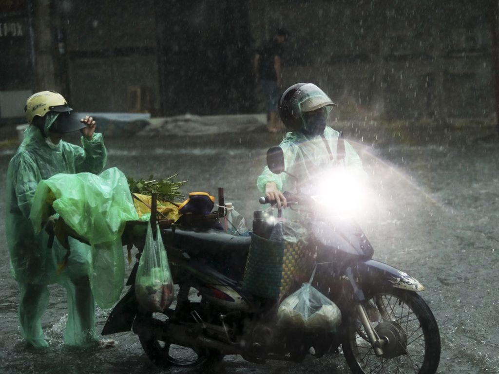 Các chuyến đi phượt thường đối mặt với nhiều kiểu thời tiết