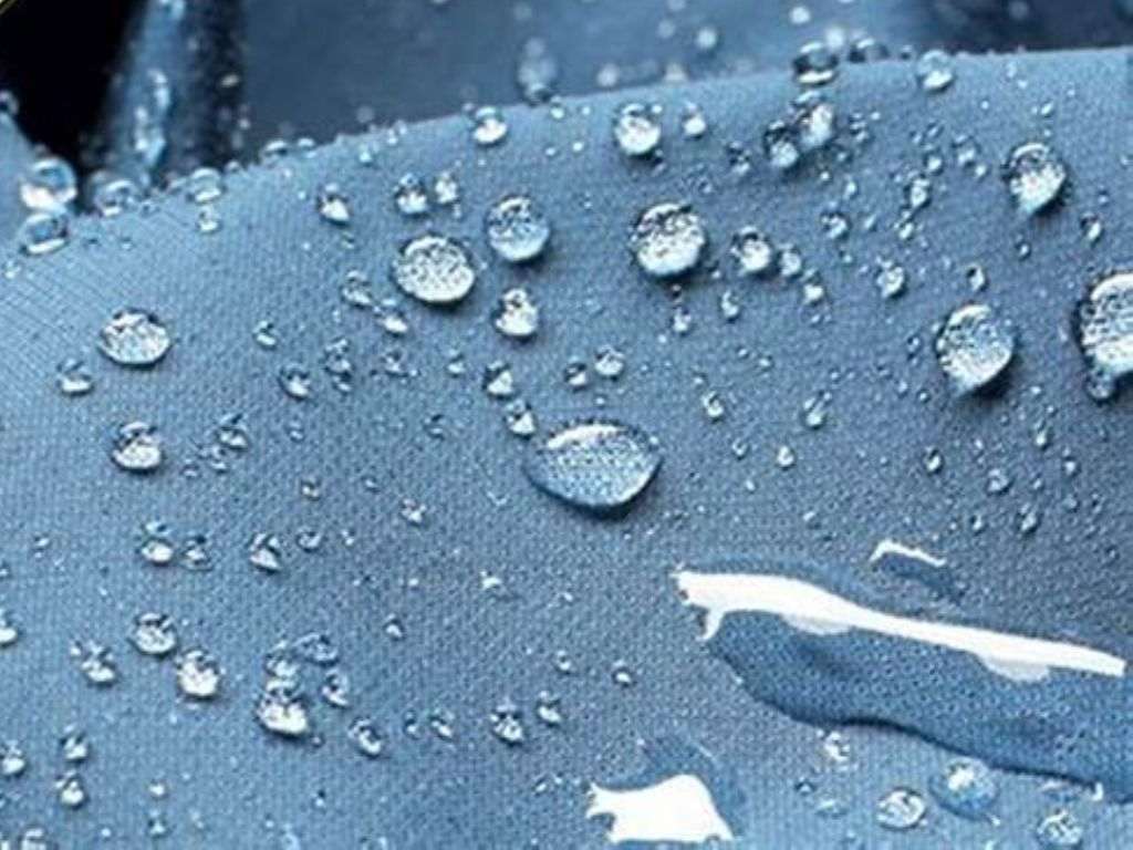 Bạn nên ưu tiê chọn chất liệu vải tốt