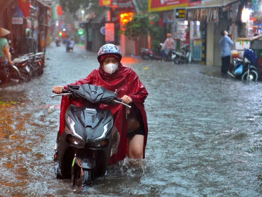 Bạn cần đảm bảo sự thoải mái khi mua áo mưa