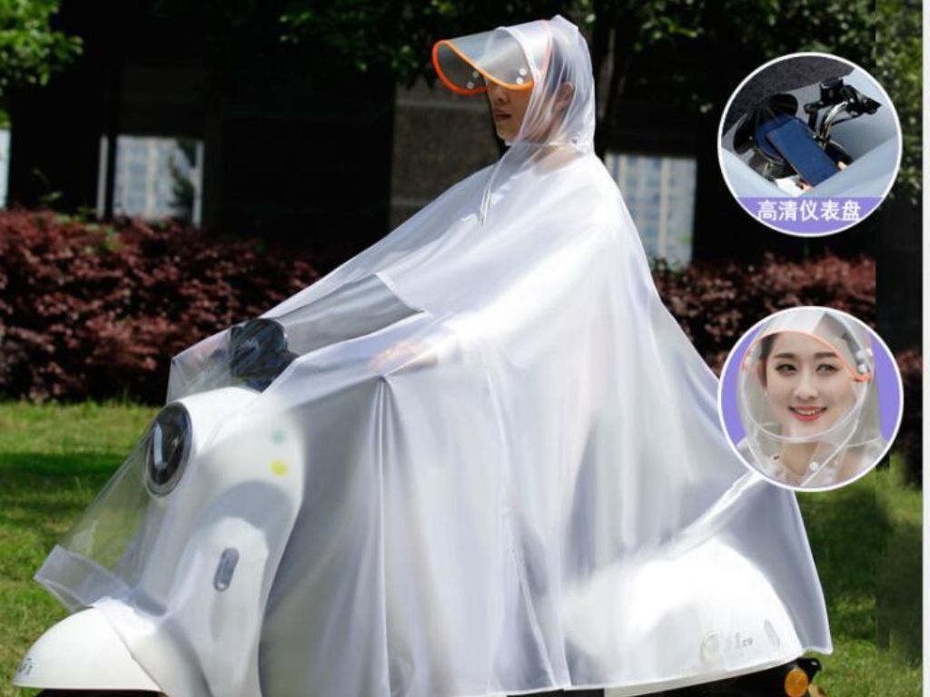 Áo mưa trong suốt cao cấp có thiết kế độc đáo