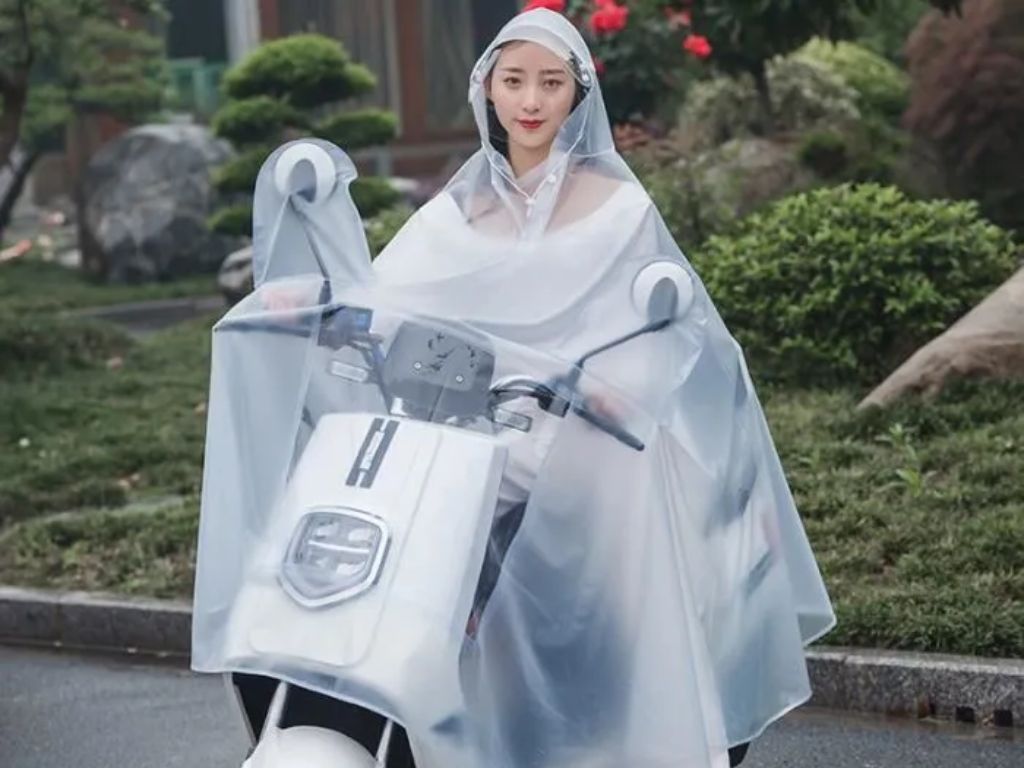 Bạn đừng ngần ngại diện những chiếc váy hoa điệu đà