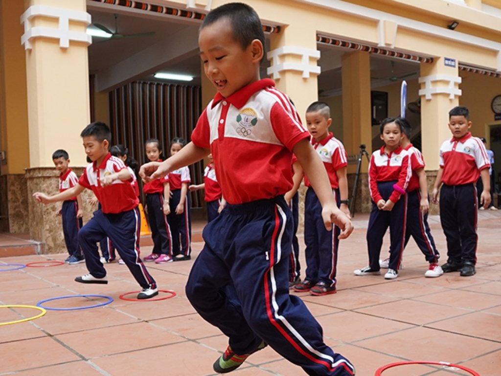 Mẫu đồng phục thể dục học sinh chất lượng cần đảm bảo tính thoải mái khi vận động