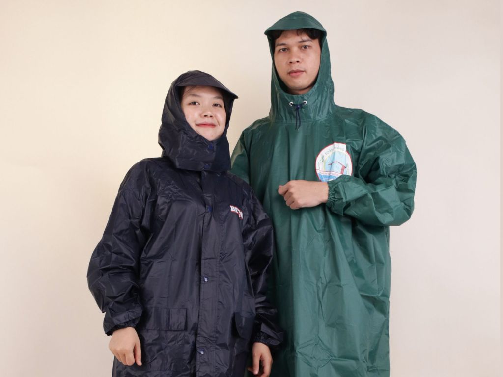 Lưng quần đi mưa thường có độ co giãn tốt