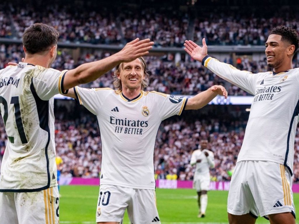 Chiếc áo đấu câu lạc bộ giúp tìm thấy những người bạn có cùng chung đam mê